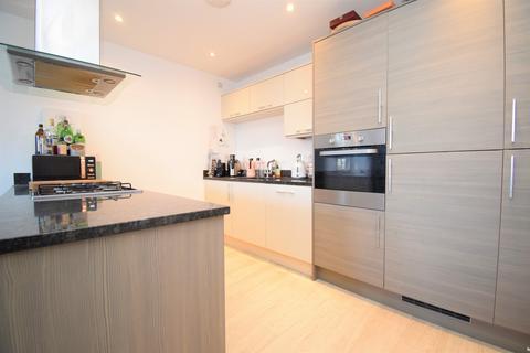 2 bedroom apartment to rent, Watson Heights, Chelmsford, Essex, CM1