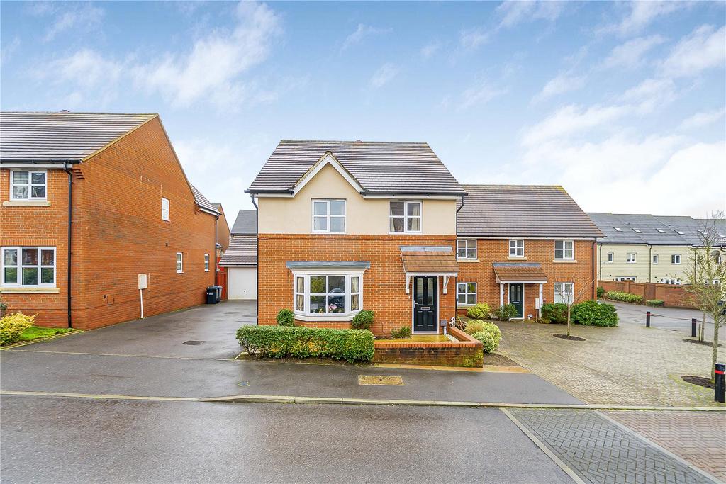 Larkspur Drive, Burgess Hill, West... 3 bed detached house for sale £