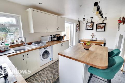 7 Hill Crescent, Brynmawr, Ebbw Vale, NP23 4TA