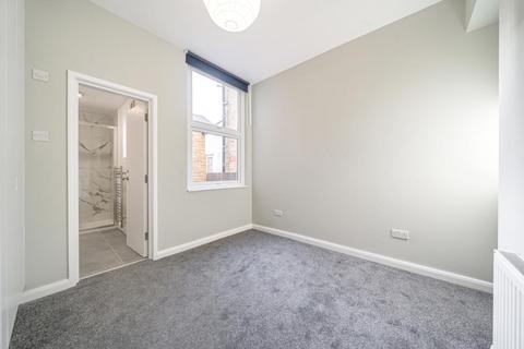 6 Southcroft Road, London, SW17 9TR