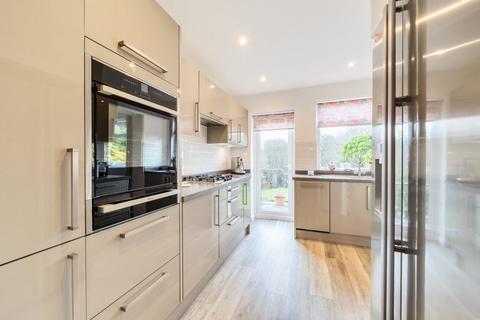 3 bedroom semi-detached house for sale, Newlands Road, Woodford Green