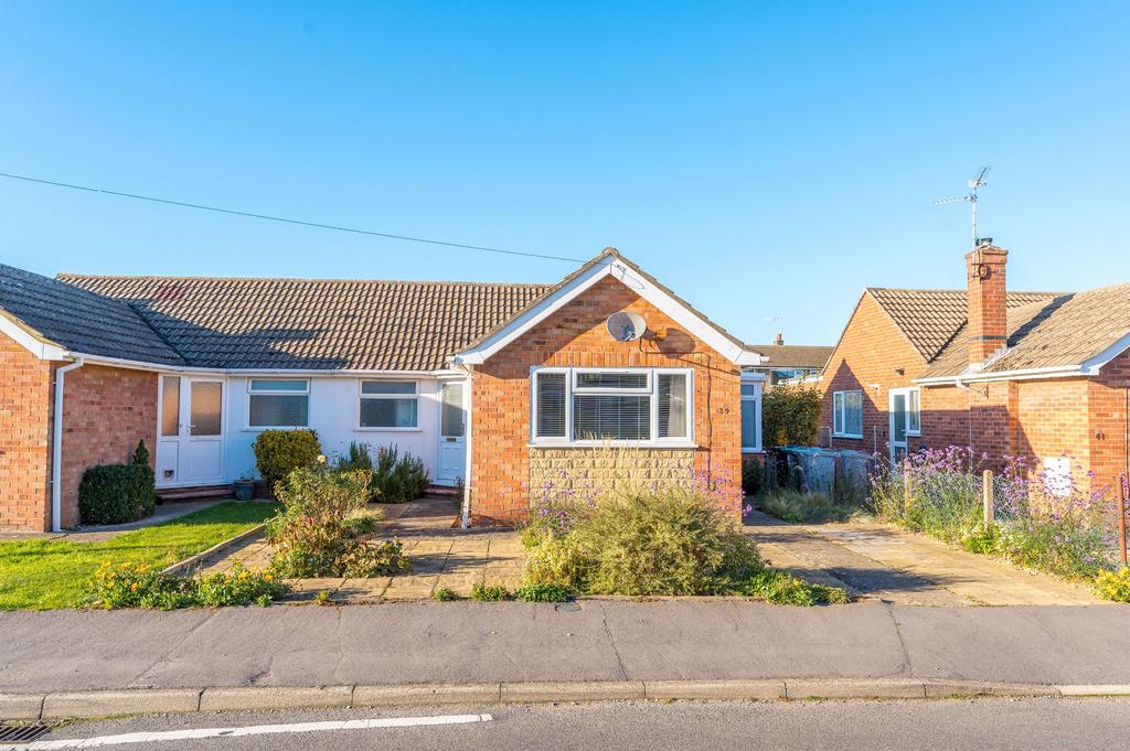 Market Deeping, Peterborough PE6 2 bed bungalow for sale £220,000