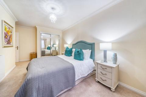 1 bedroom apartment for sale, Churchfield Road, Walton-on-Thames, Surrey, KT12