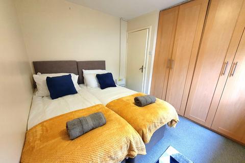 1 bedroom serviced apartment to rent, Kendal Bank, Leeds LS3