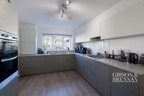 22 Cole Avenue, Southend-on-sea, SS2 6BH