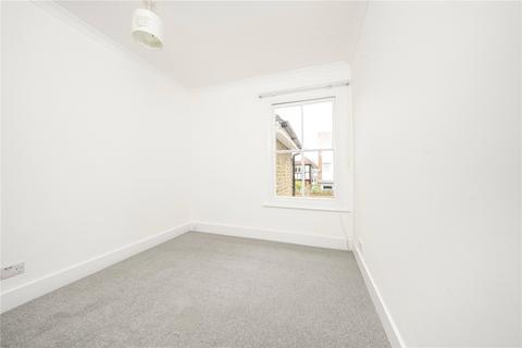 72 Idmiston Square, Worcester Park, KT4 7SY