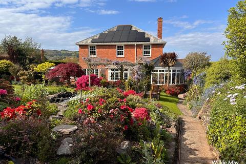 5 bedroom detached house for sale, Whitegate Road, Minehead TA24