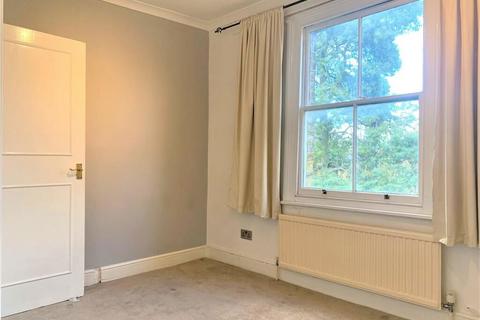 1 bedroom flat for sale, Arragon Road, Twickenham, London, TW1 3NG