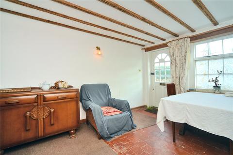 3 bedroom terraced house for sale - Mint Road, Banstead, Surrey, SM7