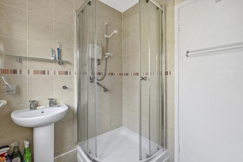 92 Brook Lane, Warsash, Southampton, SO31 9FD