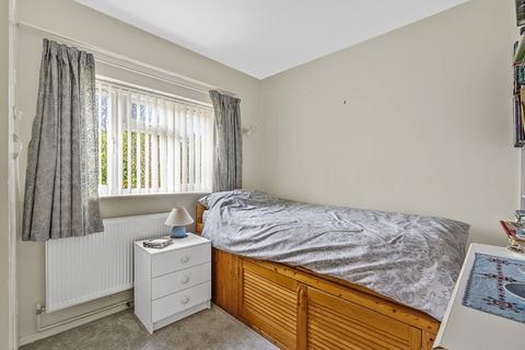 92 Brook Lane, Warsash, Southampton, SO31 9FD