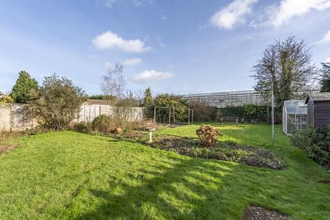 92 Brook Lane, Warsash, Southampton, SO31 9FD