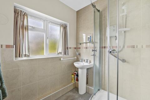 92 Brook Lane, Warsash, Southampton, SO31 9FD