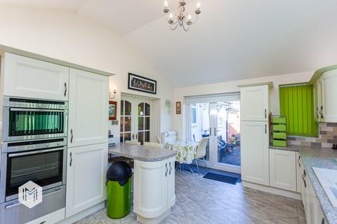 12 Hillstone Close, Greenmount, Bury, BL8 4EZ