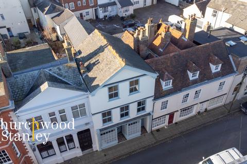 6 bedroom terraced house for sale, Church Street, Harwich, CO12