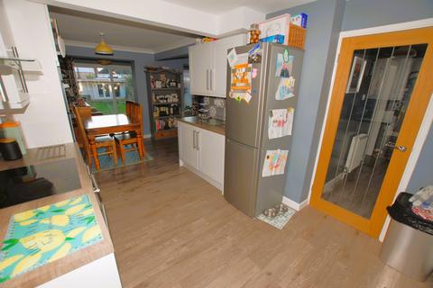 2 Bridge Close, Hythe, CT21 4DD