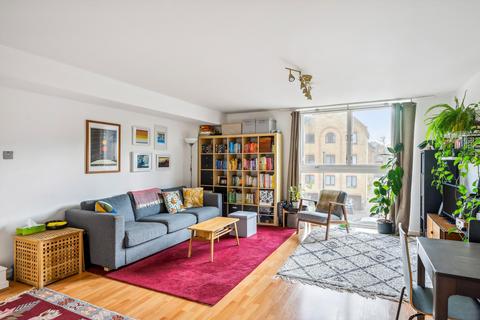 20 Cape Yard, London, E1W 2JU