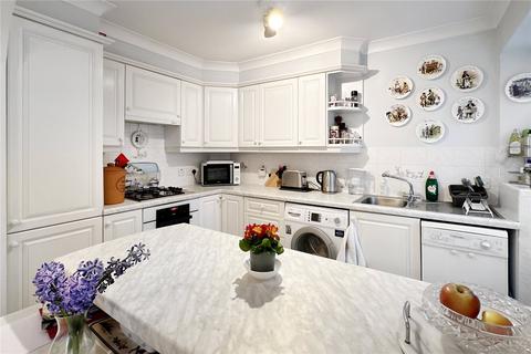 2 Blenheim Drive, Rustington, Littlehampton, BN16 3SN