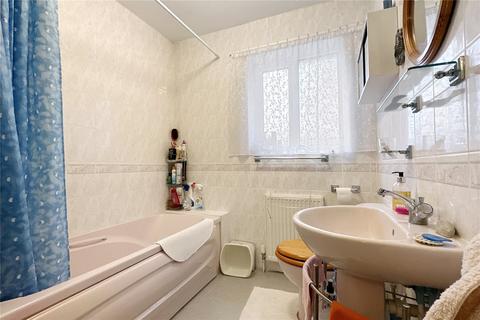 2 Blenheim Drive, Rustington, Littlehampton, BN16 3SN