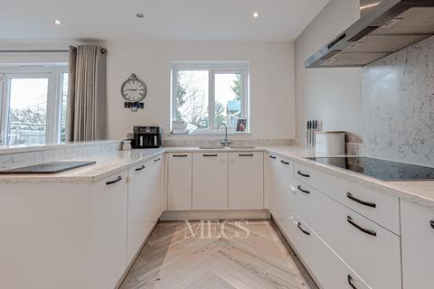 10 Boundary Avenue, Birmingham, B17 8BS