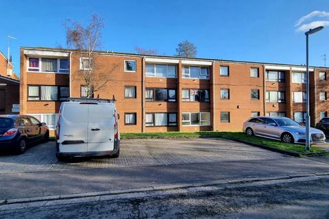 131 Drayton Walk, Northampton, NN2 7SD