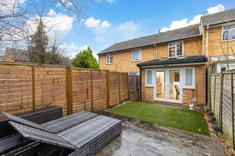 49 Bashford Way, Worth, Crawley, RH10 7YG