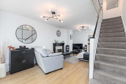 49 Bashford Way, Worth, Crawley, RH10 7YG