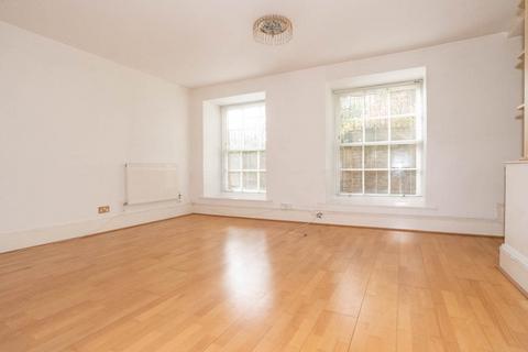 2 bedroom apartment for sale, Royal Drive, London  N11