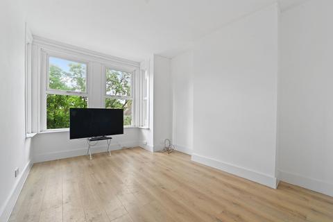 2 bedroom apartment for sale, London N11