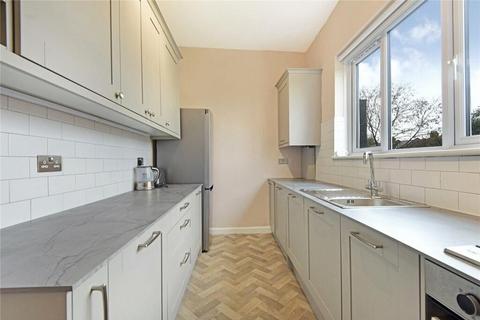 2 bedroom flat for sale, Arnos Grove, London, London N11