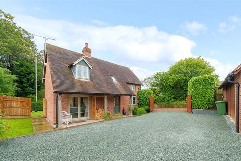3 bedroom detached house for sale - Ludlow SY8