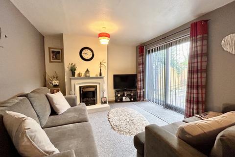 1 Cheaton Close, Leominster, HR6 8EN