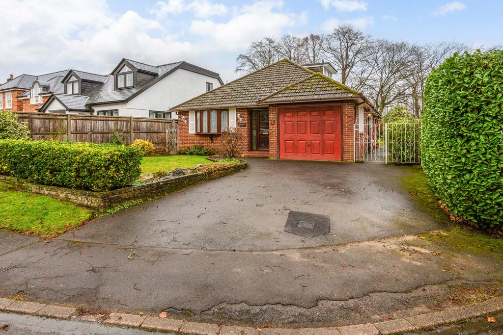 Virginia Water 3 bed detached bungalow for sale £925,000