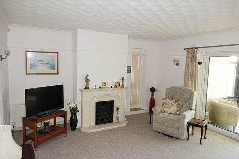 4 bedroom chalet for sale, Aldwick, Bognor Regis