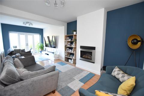 102 Midhurst Hill, Bexleyheath, DA6 7NL