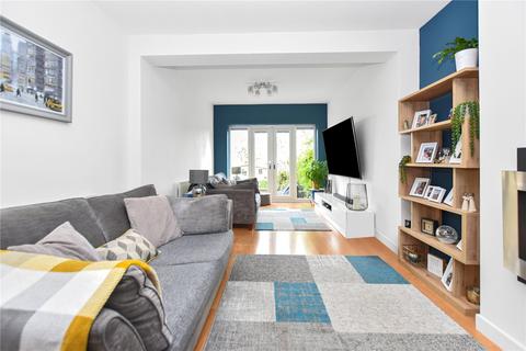 102 Midhurst Hill, Bexleyheath, DA6 7NL
