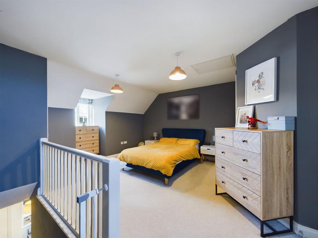 Main bedroom