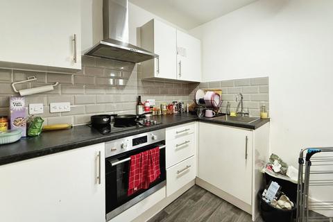 2 bedroom flat to rent, Skinner Lane, Leeds, West Yorkshire, LS7