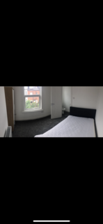5 bedroom house to rent, Stanmore Place, Leeds LS4