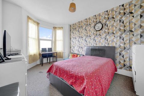 74 Twickenham Road, London, E11 4BW