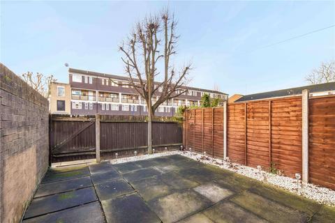 1 Creswick Walk, London, E3 2AQ