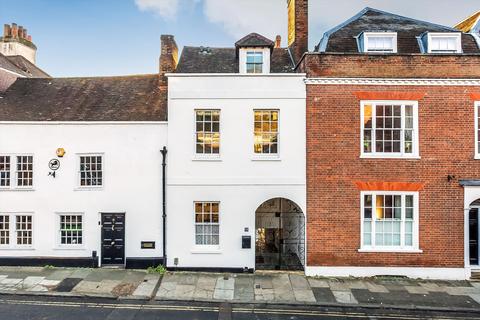3 bedroom terraced house for sale, Quarry Street, Guildford, Surrey, GU1.