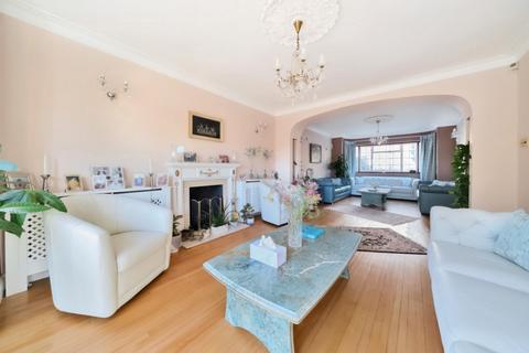 undefined, The Ridings, Ealing W5