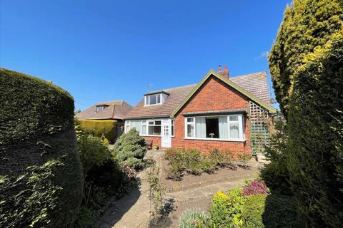 4 bedroom bungalow for sale, Clarence Avenue, Filey