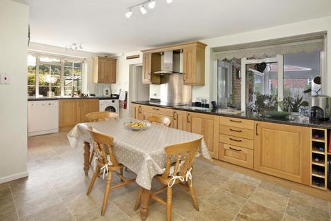 1 Chestnut Way, Minehead, TA24 6EB