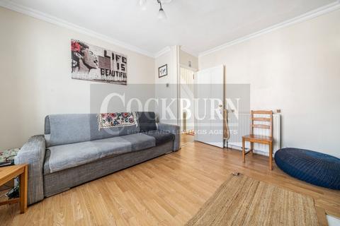 32 Charminster Road, London, SE9 4BT