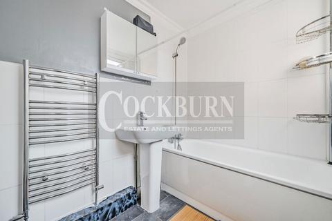 32 Charminster Road, London, SE9 4BT