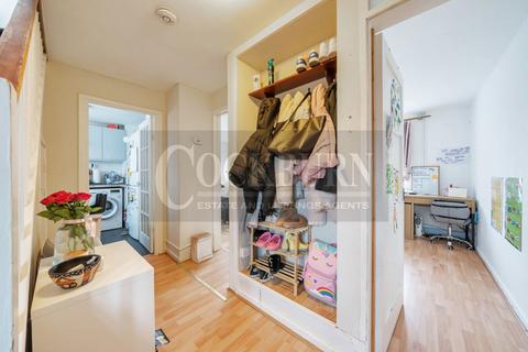 45 Cresswell Road, London, SE25 4LS