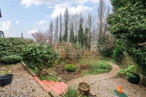 483 Sidcup Road, London, SE9 4ET