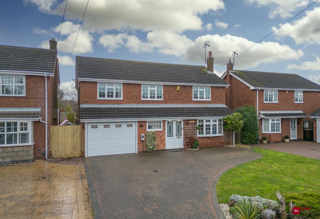 Grange Drive, Burbage, Leicestershire 5 bed detached house for sale £